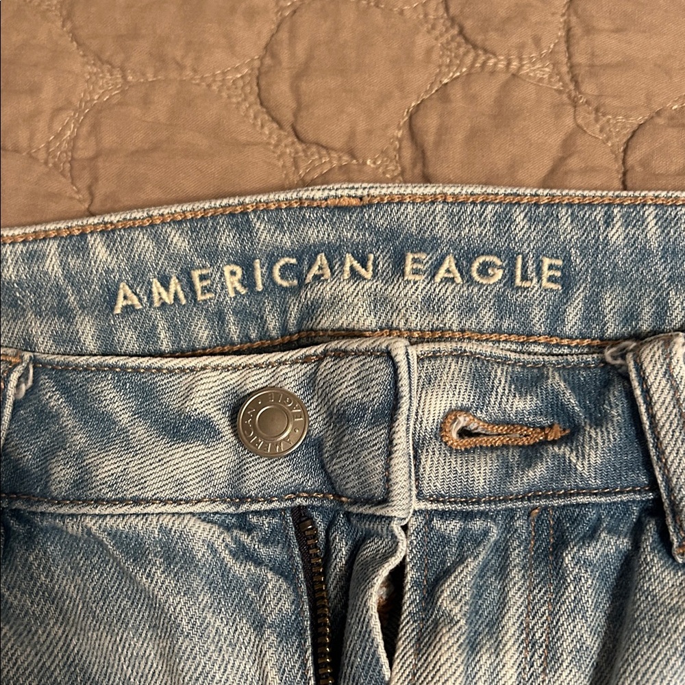 American Eagle Outfitters Light Blue Mom Jeans